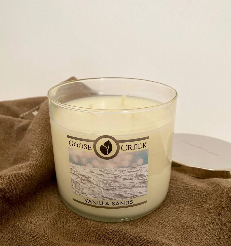 Фото Ароматична соєва свічка Goose Creek Vanilla Sands на 3 фітілі 35+ годин