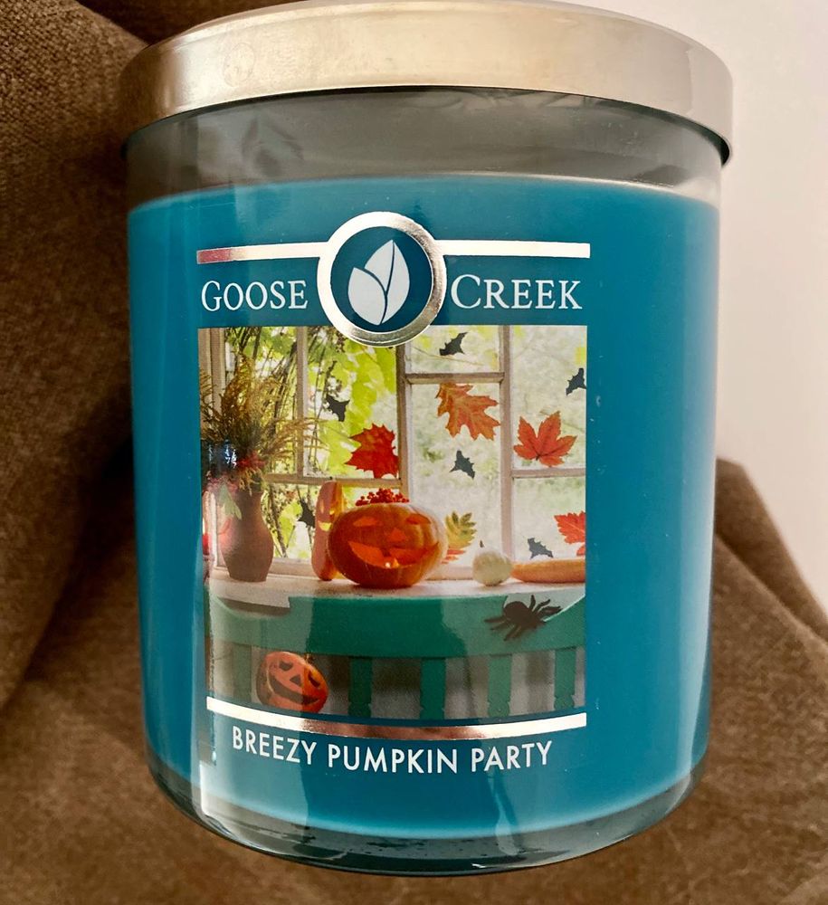 Фото Ароматична соєва двухфітильная свічка Goose Creek Breezy Pumpkin Party 60 годин