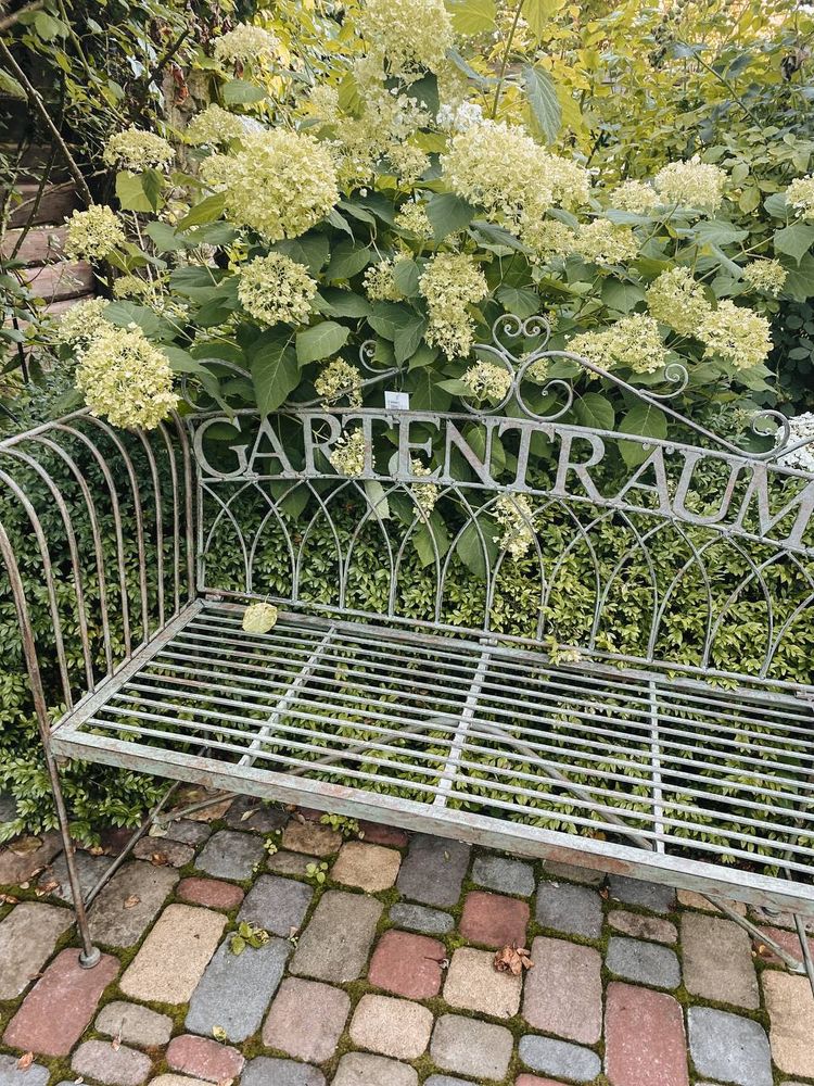 Фото Металлическая садовая скамейка Сampo 135x47xH97cm Германия