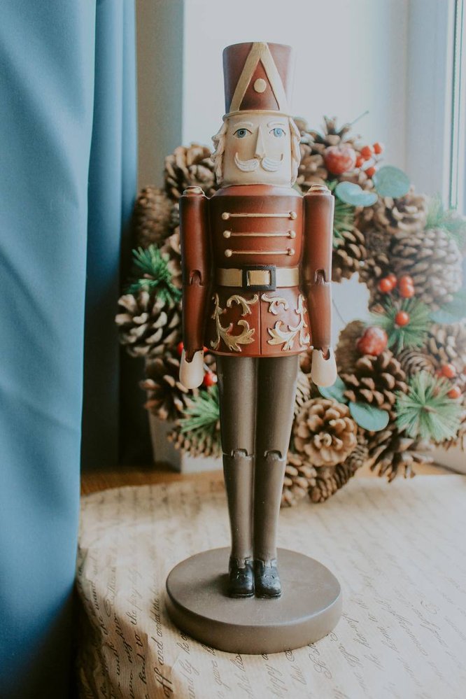 Фото Новогодняя игрушка под елку Exner Щелкунчик 10,5x10,5x32 cm Германия